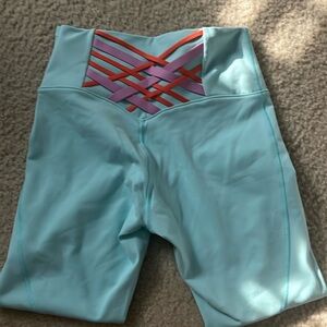 Fabletcis leggings regular length size small